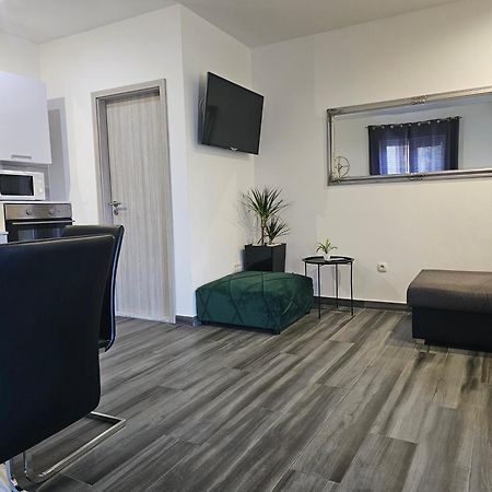 Apartments Villa Stivan Solin Esterno foto